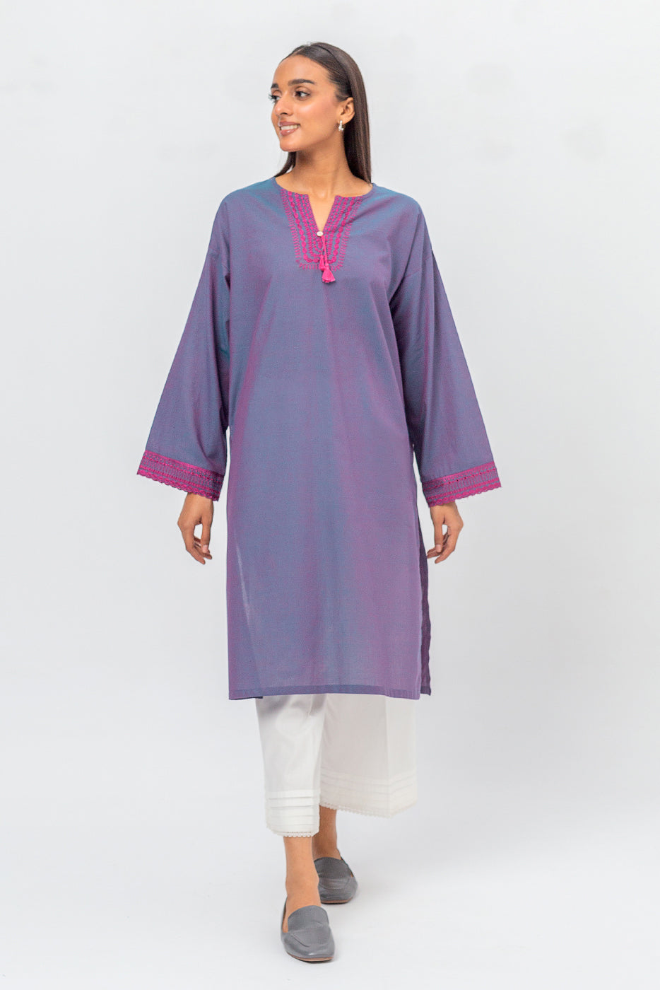 EMBROIDERED CHAMBRAY SHIRT (PRET)