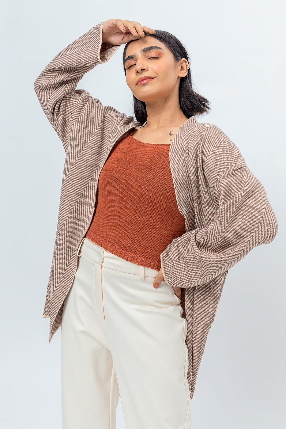 HERRINGBONE SHRUG