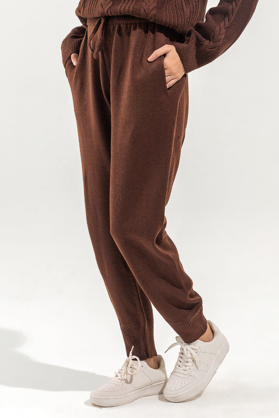 Knitted Jogger Pants - BEECHTREE
