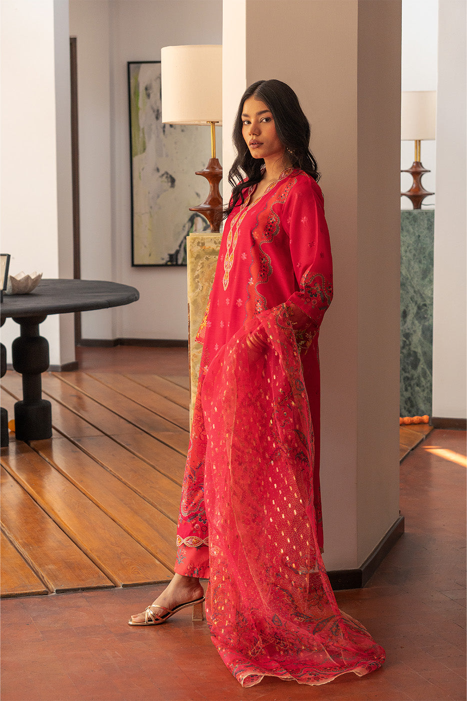 3 PIECE EMBROIDERED ZARI JACQUARD SUIT (LUXURY PRET)
