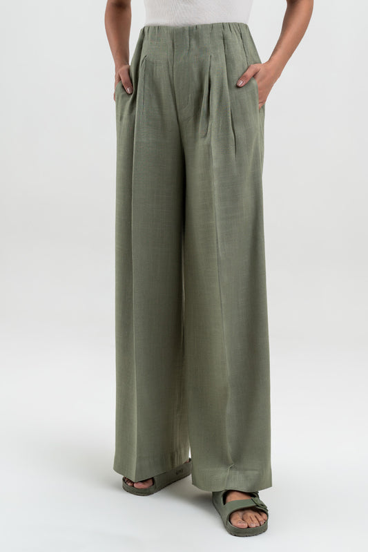 WIDE LEG PLEATED TROUSER