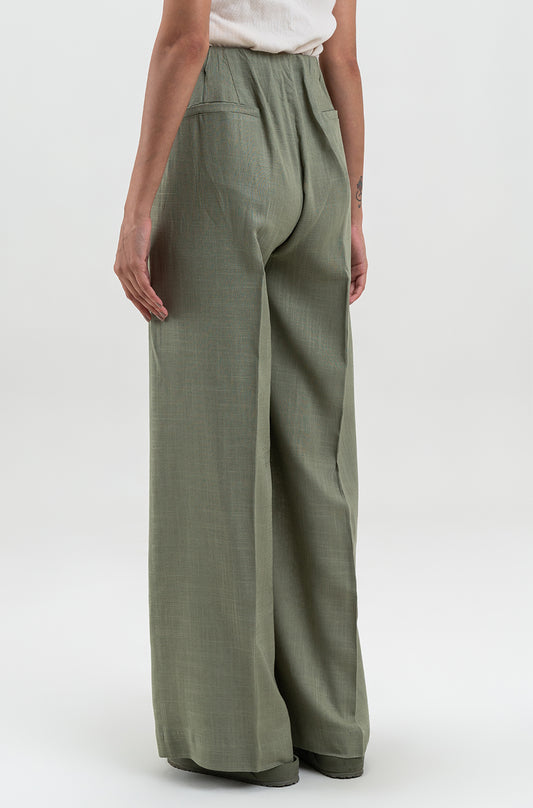 WIDE LEG PLEATED TROUSER