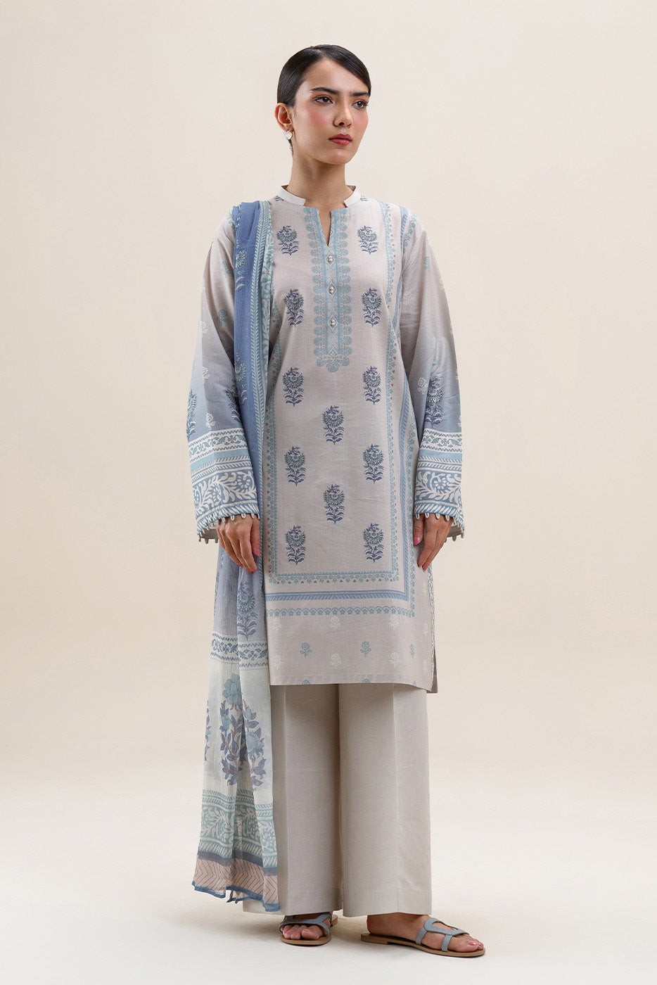 3 PIECE PRINTED LAWN SUIT-PASTEL PEARL (UNSTITCHED)