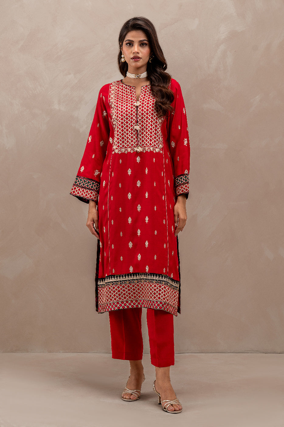 2 PIECE EMBROIDERED SILK SUIT (LUXURY-PRET)