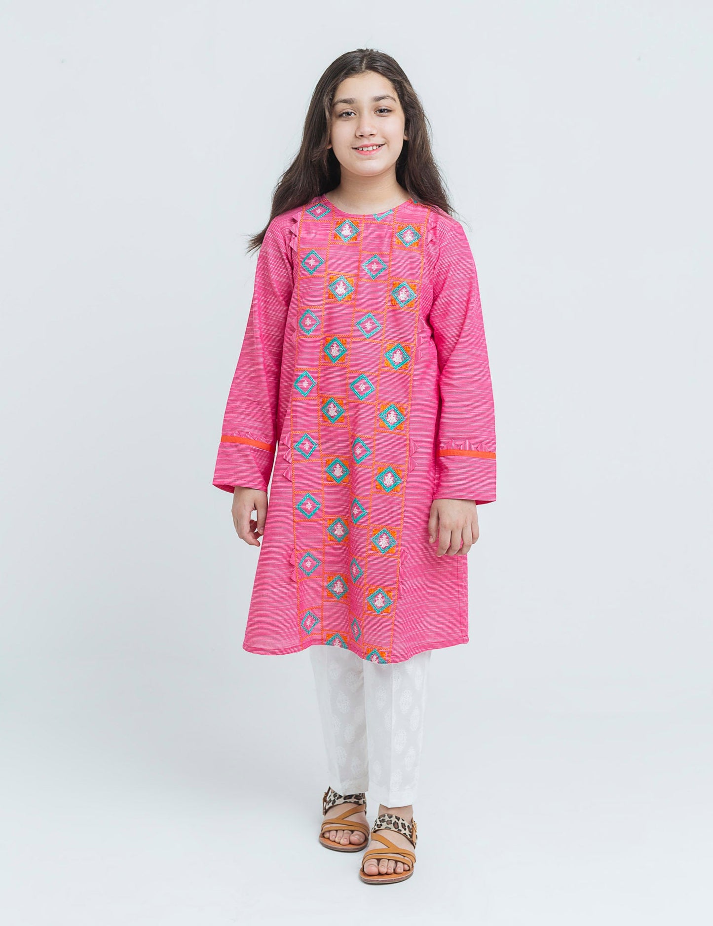 Linning Emb Kurta (6295504486552)