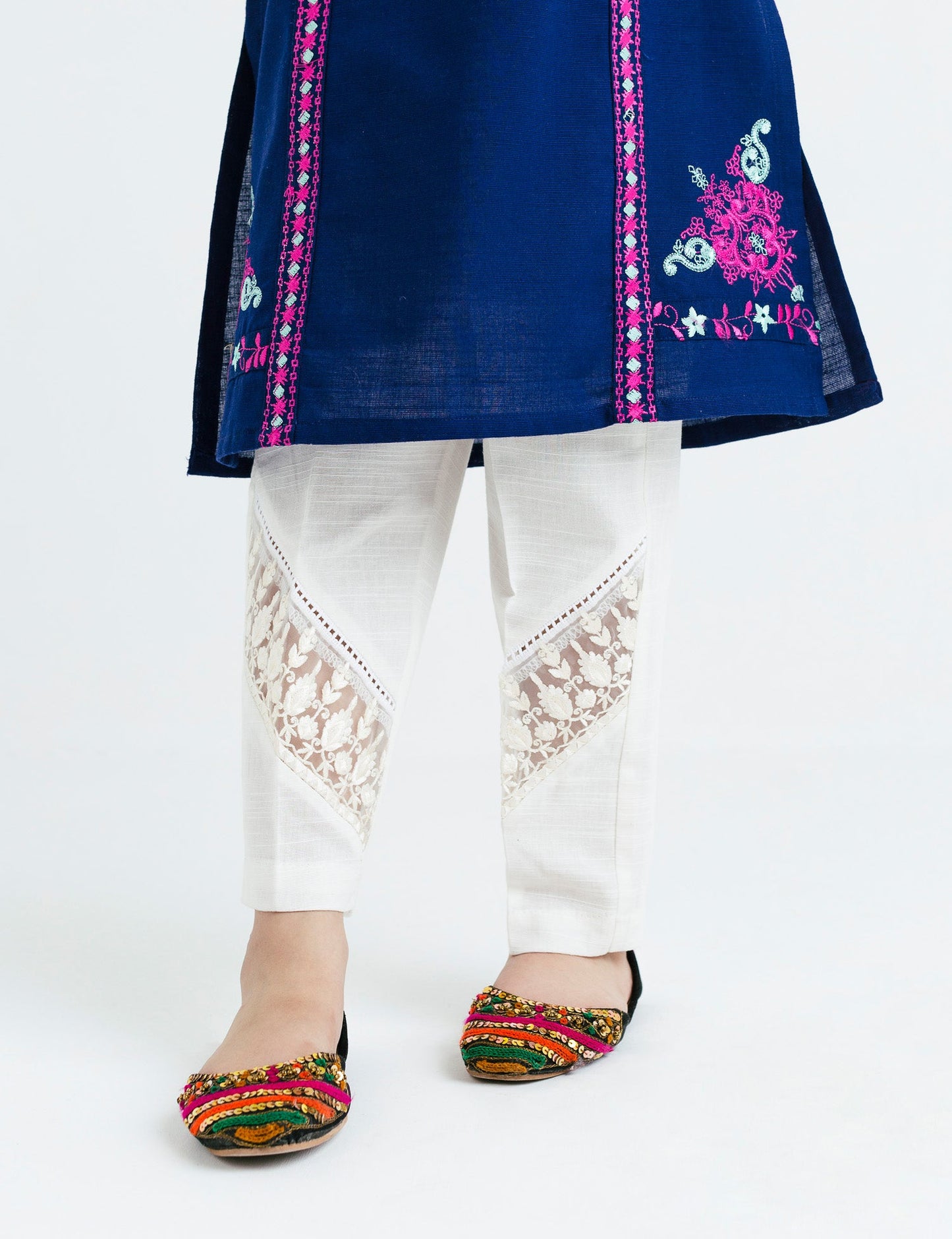 Embroidered HEM TROUSER