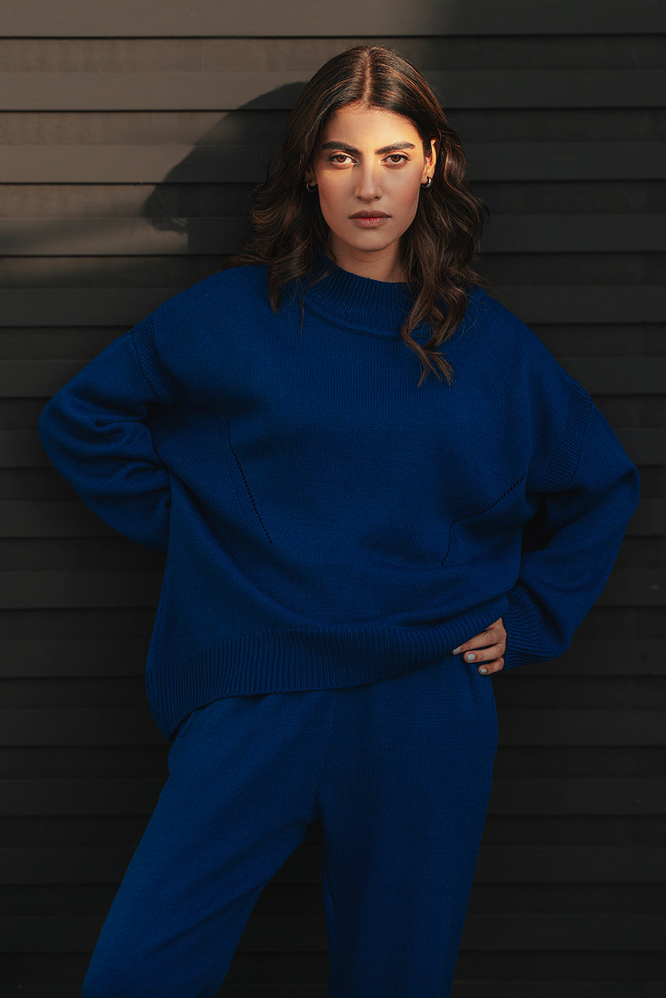 LOOSE KNITTED PULLOVER
