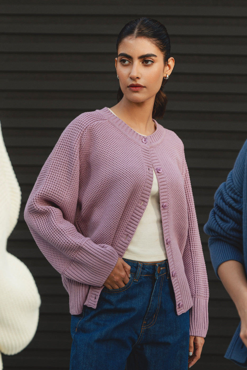 KNITTED CREW NECK CARDIGAN