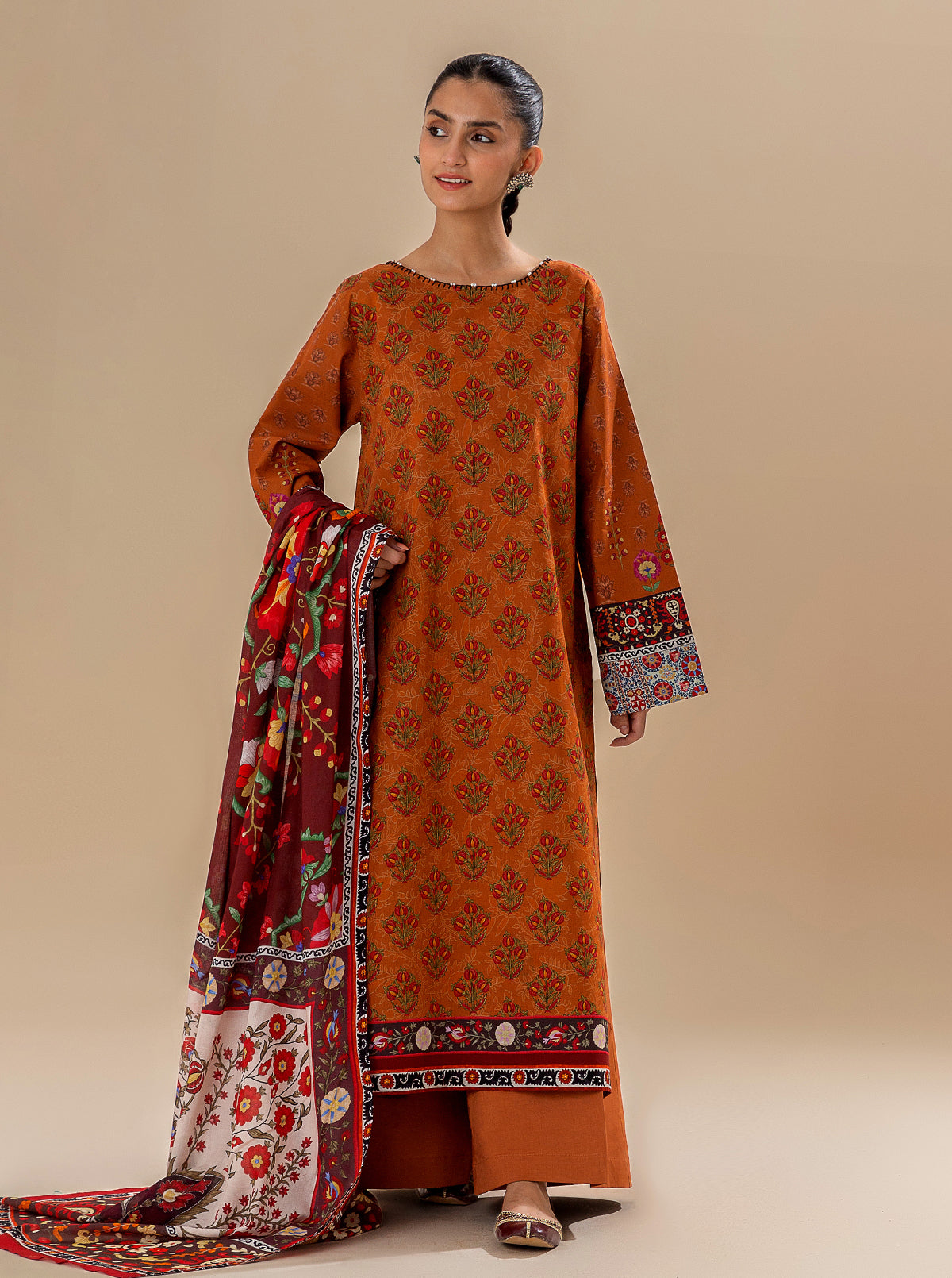 2 PIECE PRINTED LAWN SUIT-ROYAL FACADES (UNSTITCHED) BT-MORBAGH SU_24   