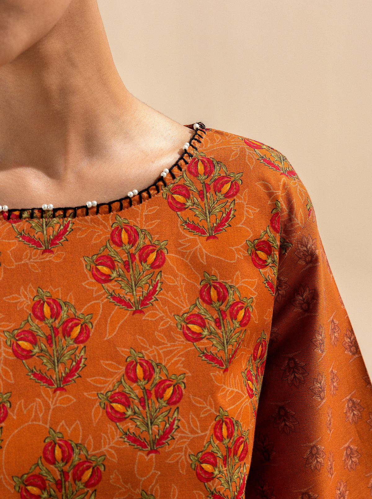 2 PIECE PRINTED LAWN SUIT-ROYAL FACADES (UNSTITCHED) BT-MORBAGH SU_24   