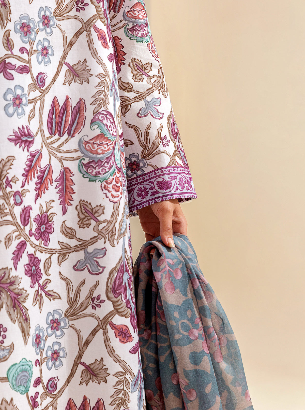 3 PIECE PRINTED LAWN SUIT - VIVID INTENSE BT-MORBAGH SU_24   