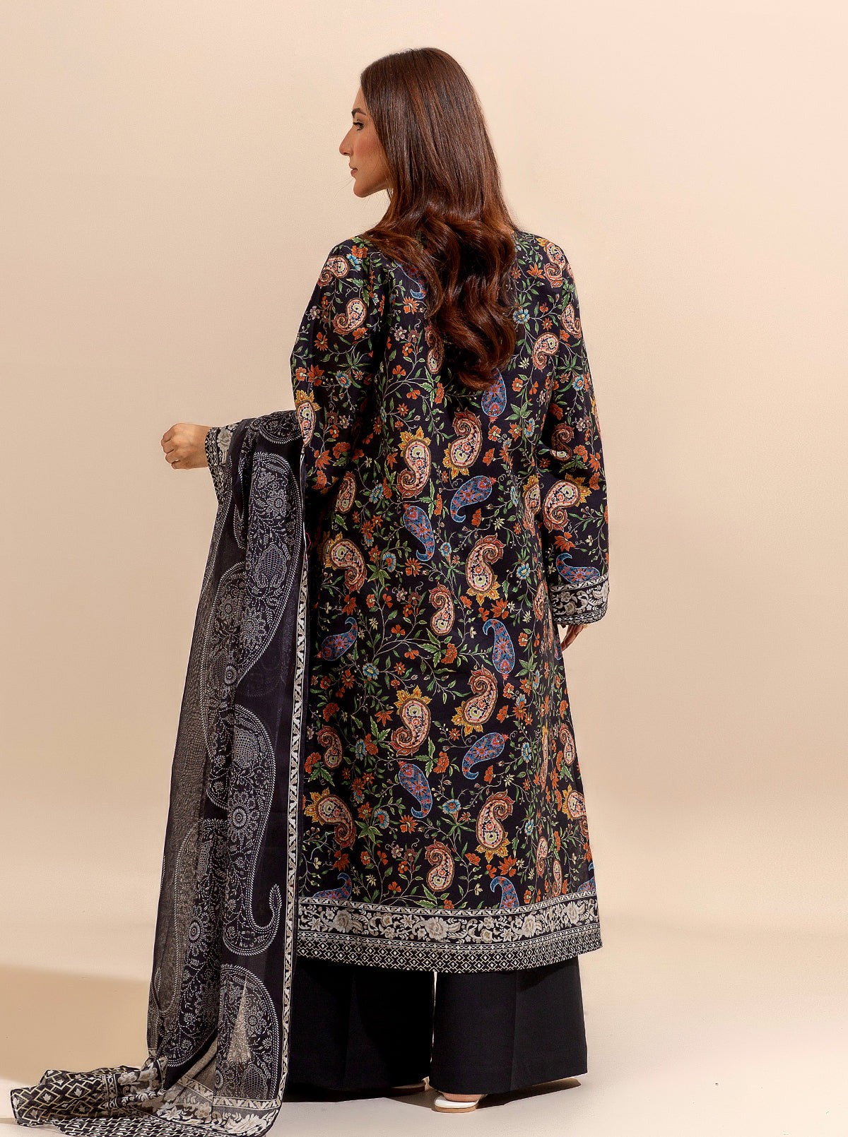 2 PIECE PRINTED LAWN SUIT-ROYAL SYMMETRY BT-MORBAGH SU_24   