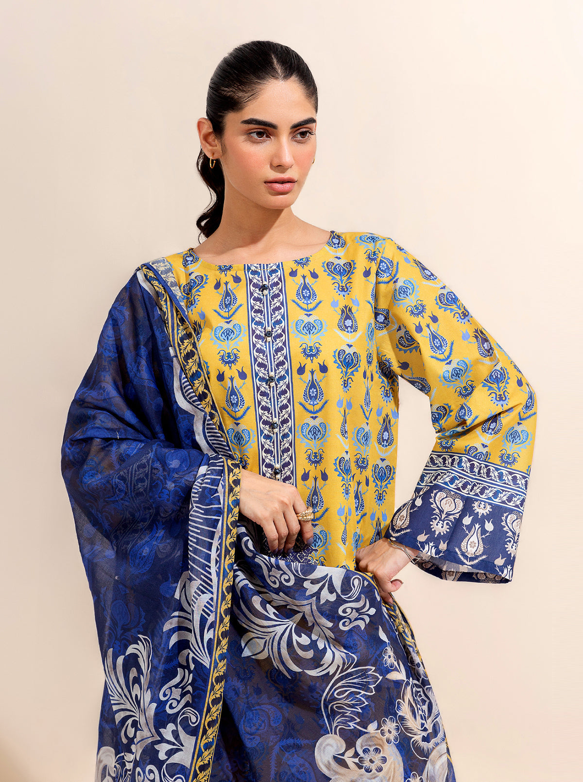 3 PIECE PRINTED LAWN-?ZNIK SENSE BT-MORBAGH SU_24   