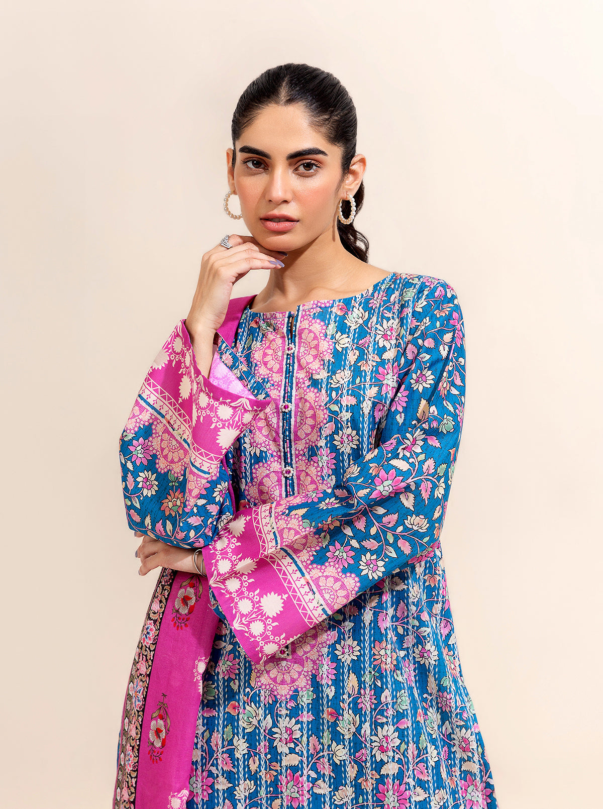 2 PIECE PRINTED LAWN SUIT-FLORAL BALANCE (UNSTITCHED)