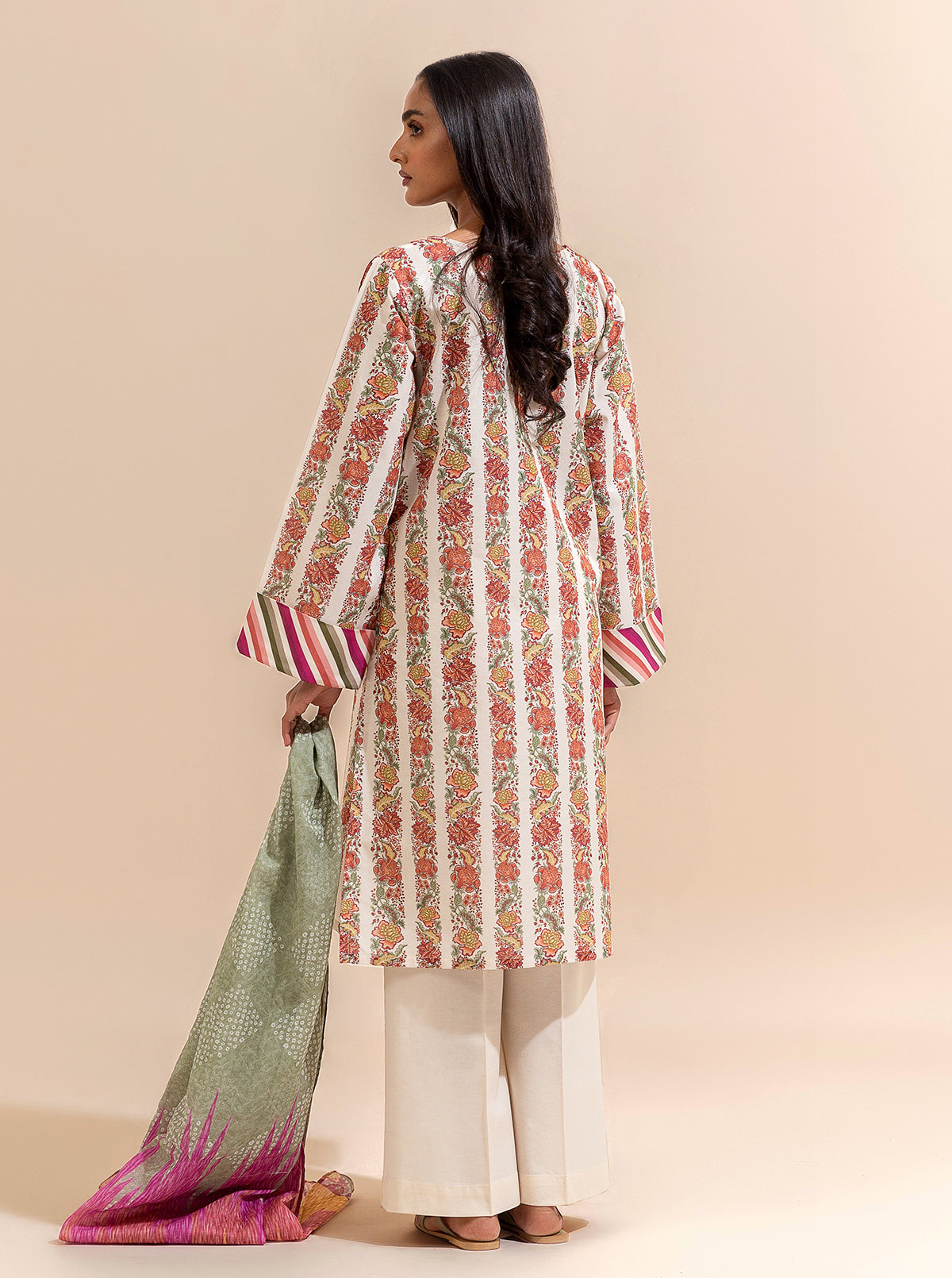 3 PIECE PRINTED LAWN SUIT-LINEAGE LILIES BT-MORBAGH SU_24   
