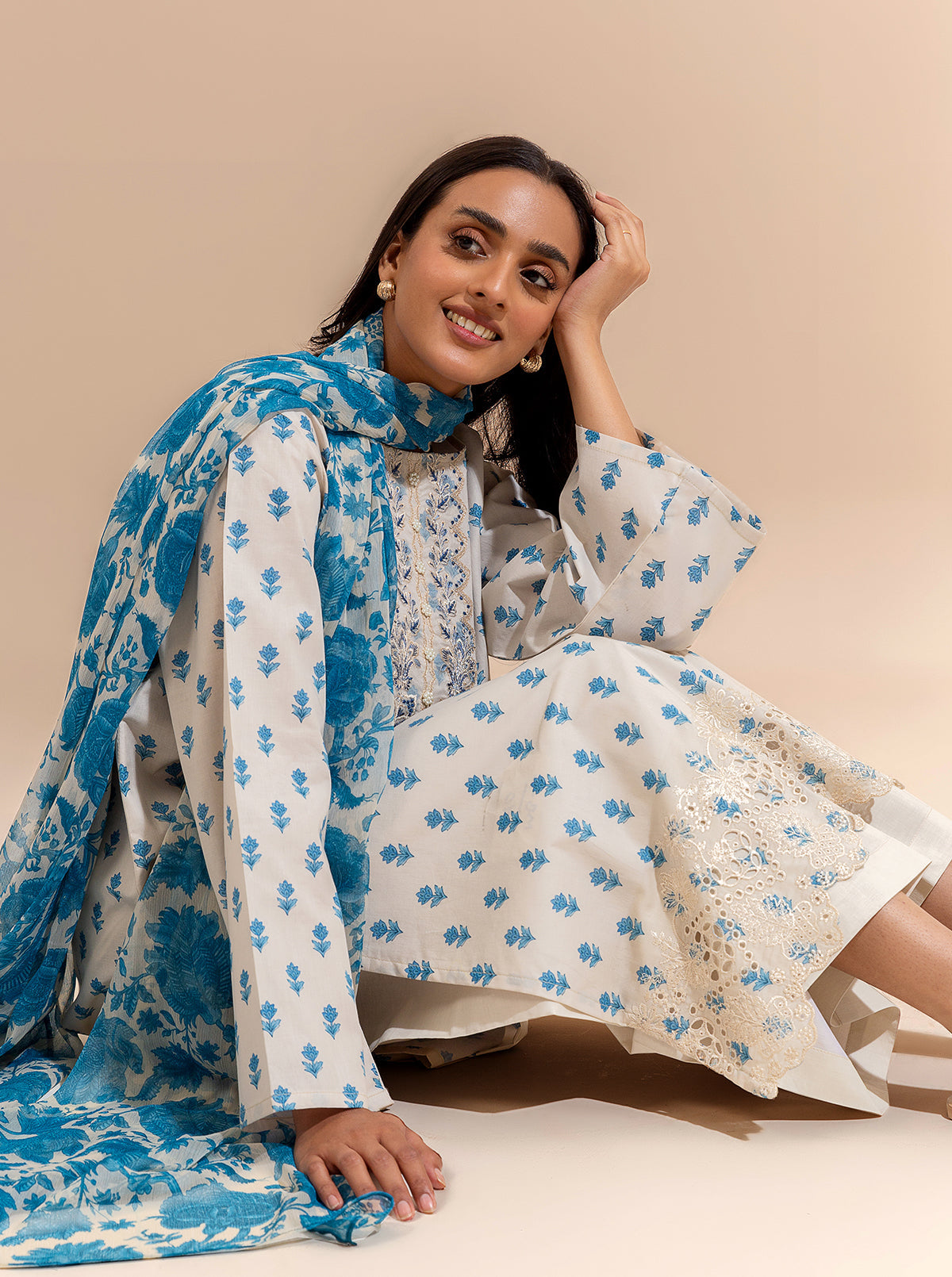 3 PIECE EMBROIDERED LAWN SUIT-BLUE GEMS BT-MORBAGH SU_24   
