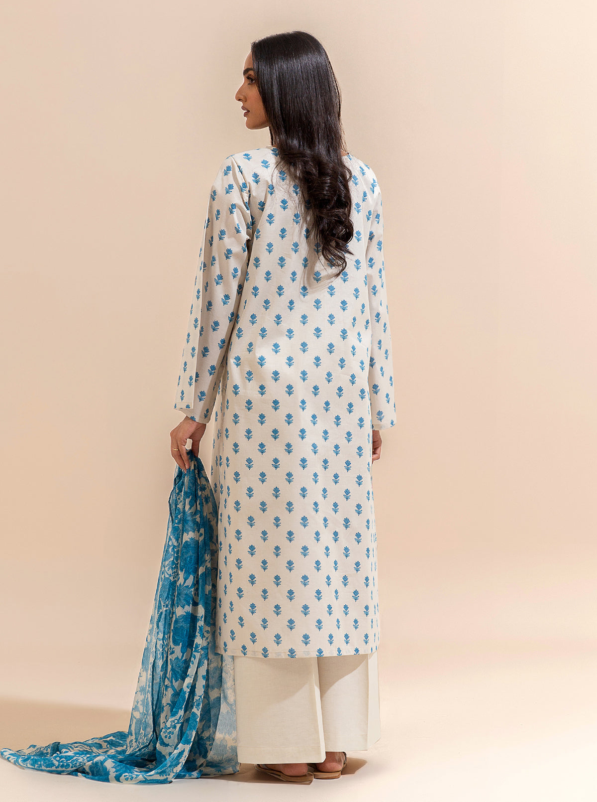 3 PIECE EMBROIDERED LAWN SUIT-BLUE GEMS BT-MORBAGH SU_24   