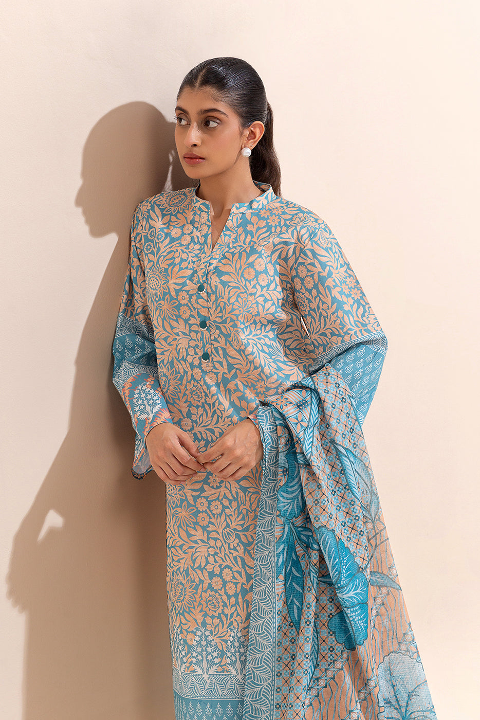 2 PIECE PRINTED LAWN SUIT-SEAMLESS SEASON (UNSTITCHED)