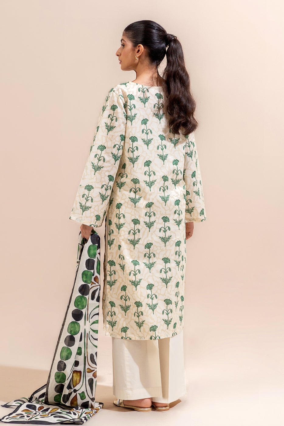 3 PIECE PRINTED LAWN SUIT-CREAMY GLAZE (UNSTITCHED)