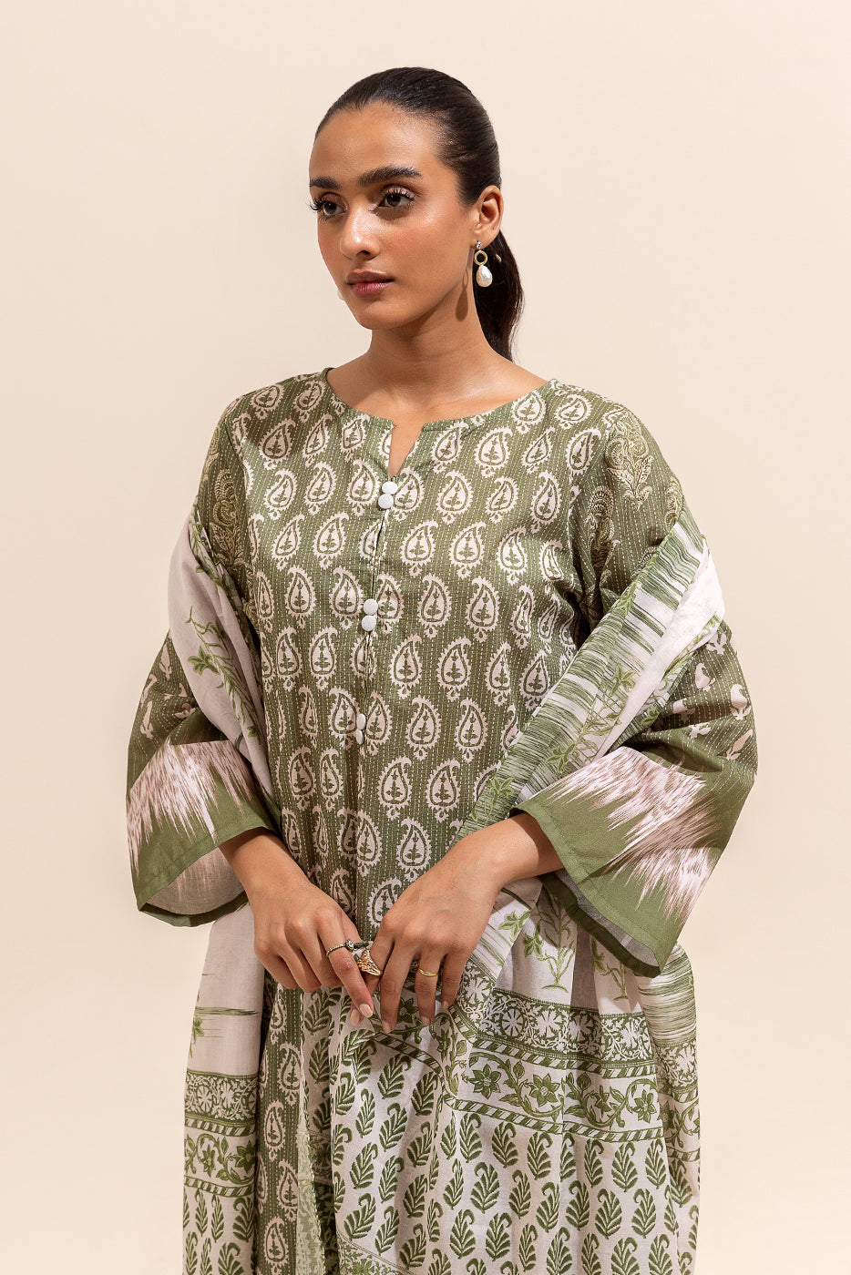 3 PIECE PRINTED LAWN SUIT-APPLE NILE (UNSTITCHED)