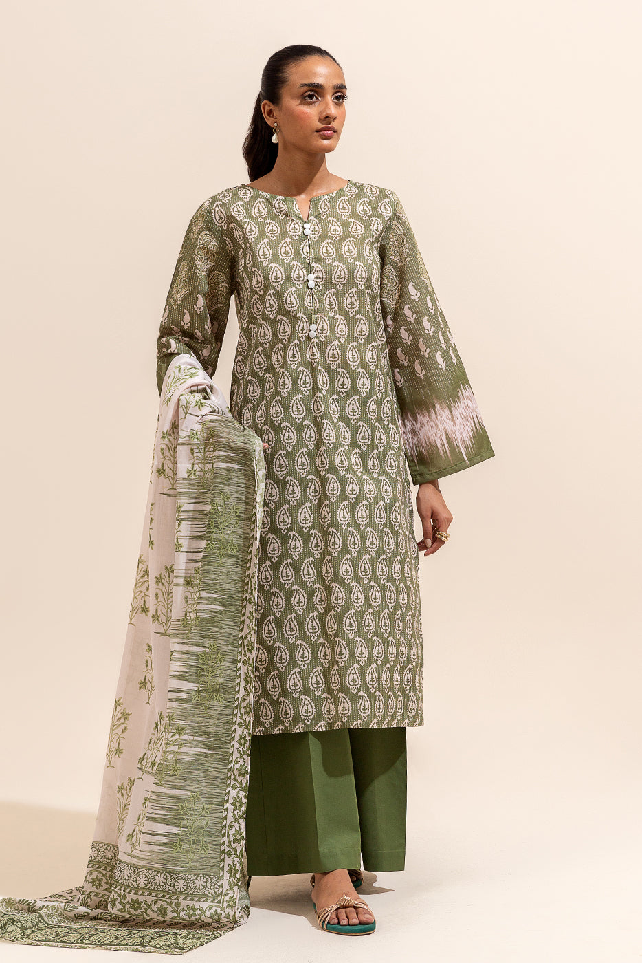 2 PIECE PRINTED LAWN SUIT-APPLE NILE (UNSTITCHED)