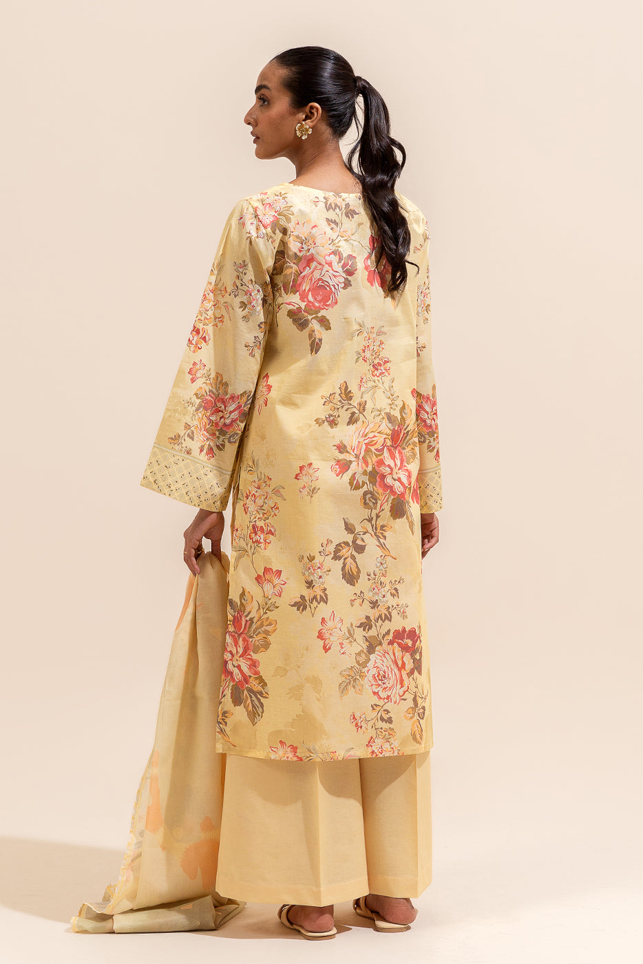 2 PIECE PRINTED LAWN SUIT-VINTAGE VEIL (UNSTITCHED)