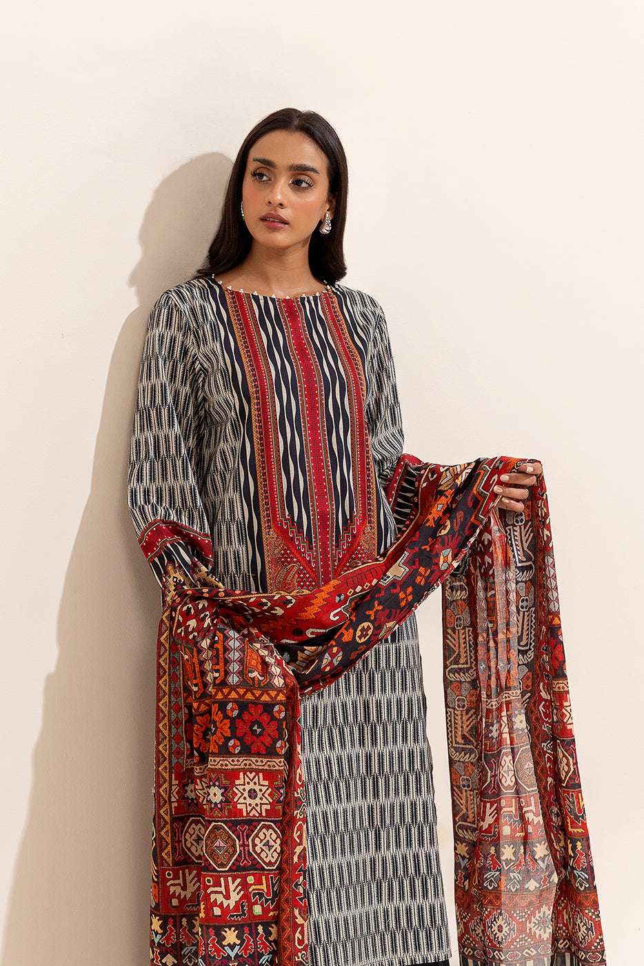 3 PIECE PRINTED LAWN SUIT-TRIBAL TRACE (UNSTITCHED)