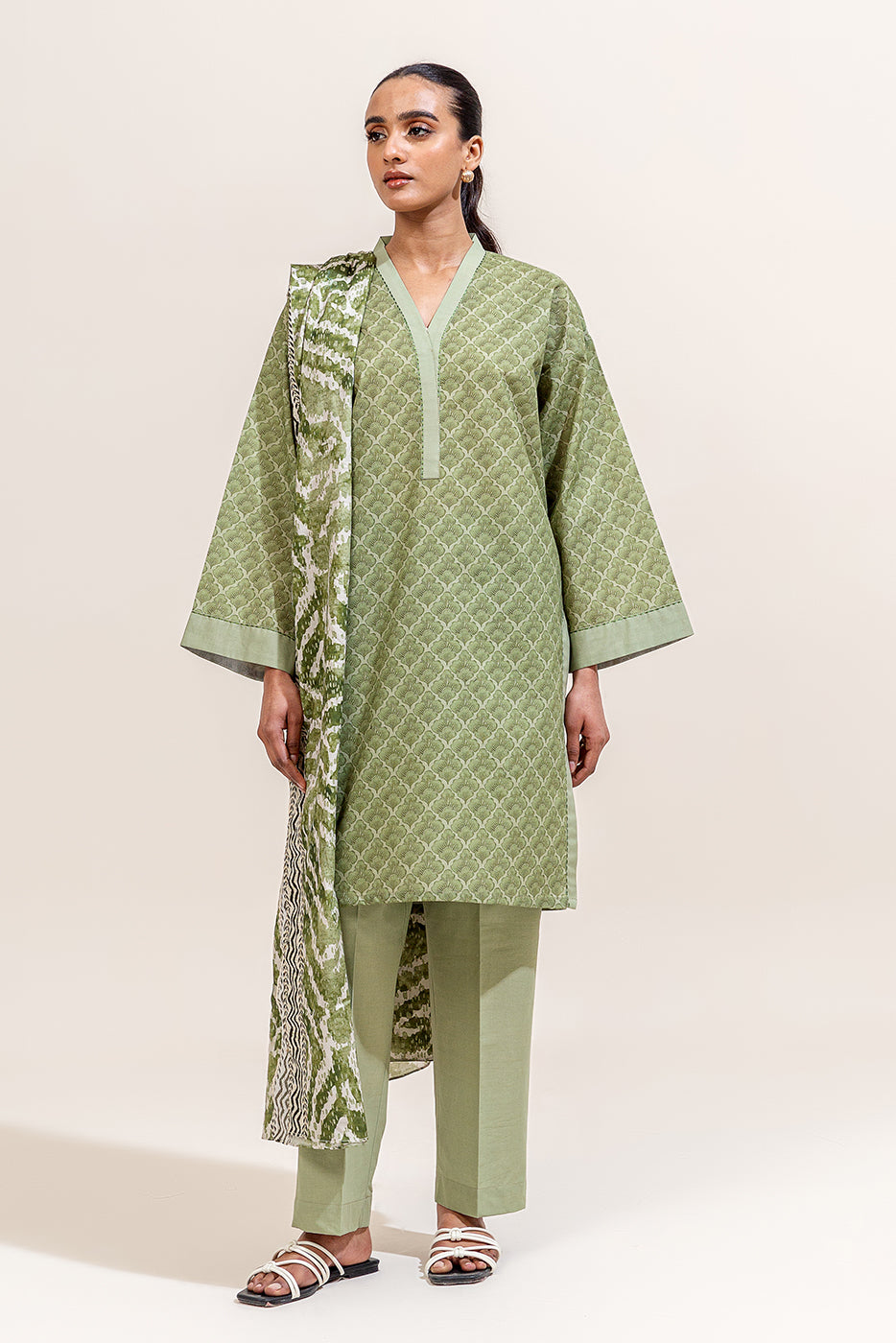 2 PIECE PRINTED LAWN SUIT-MOSS MAZE (UNSTITCHED)