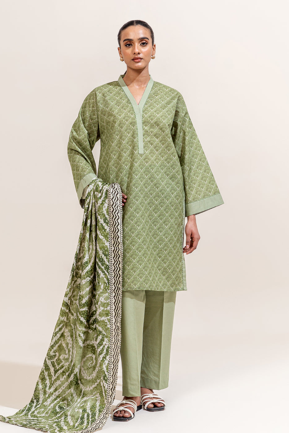 2 PIECE PRINTED LAWN SUIT-MOSS MAZE (UNSTITCHED)