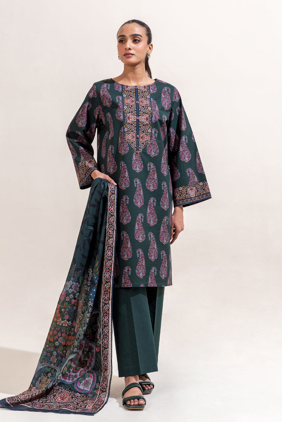 3 PIECE PRINTED LAWN SUIT-BOANICAL GARDEN (UNSTITCHED)