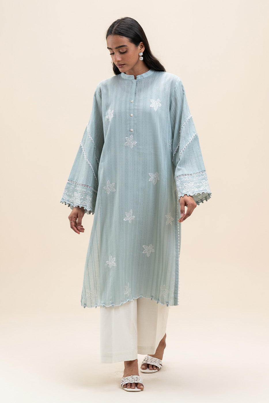 1 PIECE EMBROIDERED LENO KARRA SHIRT-AQUA LUSH (UNSTITCHED)