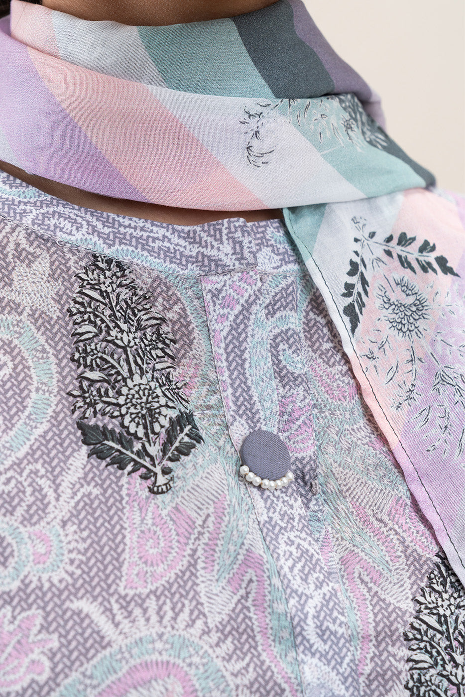 3 PIECE PRINTED LAWN SUIT-LAVENDER FLORET (UNSTITCHED)