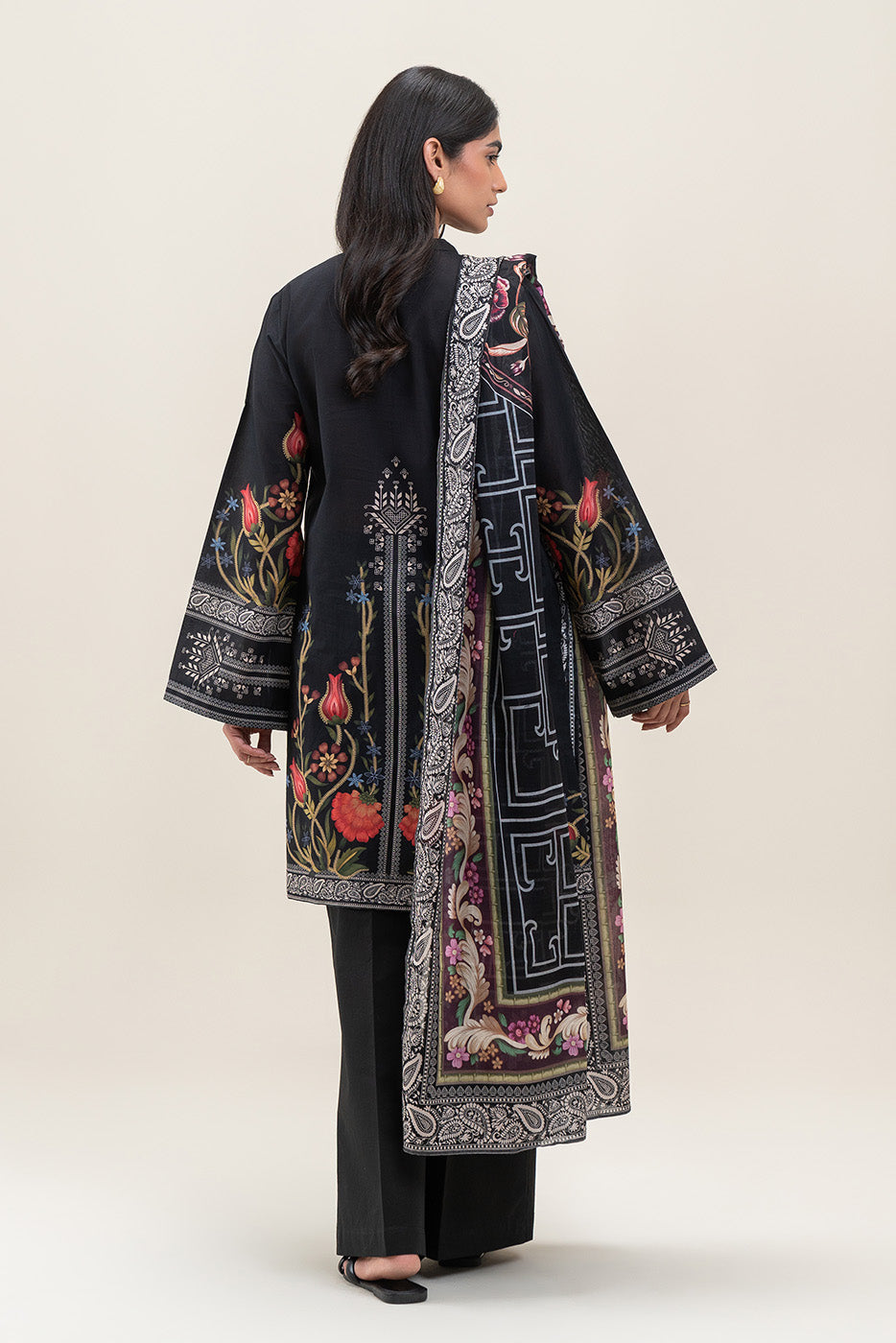 3 PIECE PRINTED LAWN LAWN SUIT-RAVEN FLORET (UNSTITCHED)