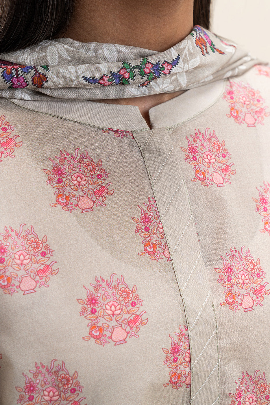 3 PIECE PRINTED LAWN SUIT-GREY MIST (UNSTITCHED)