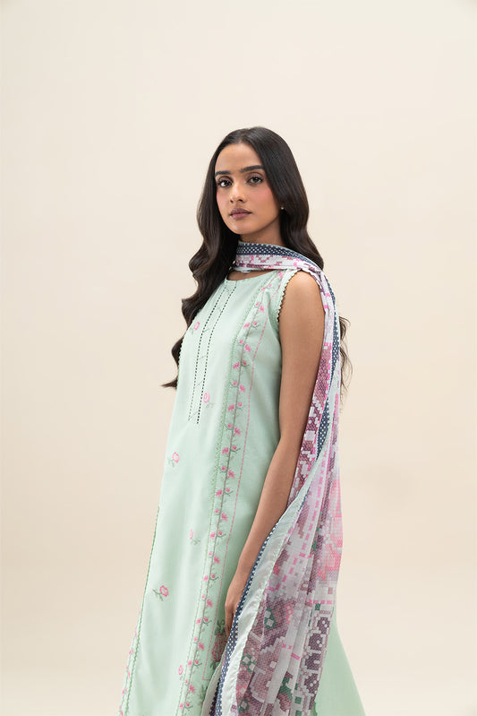 3 PIECE EMBROIDERED LAWN SUIT-WHISPER VEIL (UNSTITCHED)