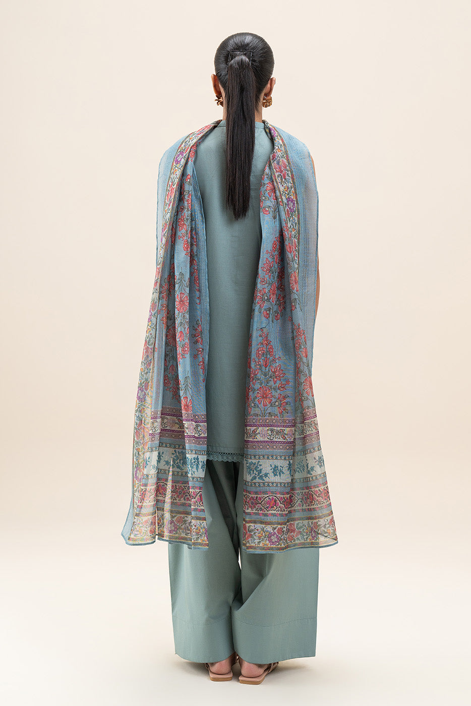 3 PIECE EMBROIDERED LAWN SUT-MINT GLINT (UNSTITCHED)