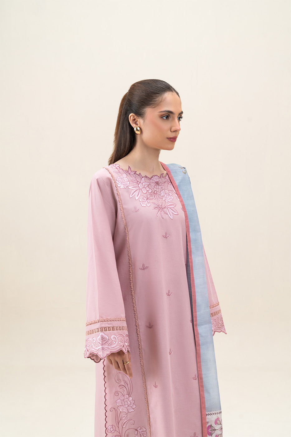 3 PIECE EMBROIDERED LAWN SUIT-PORCELAIN TALE (UNSTITCHED)