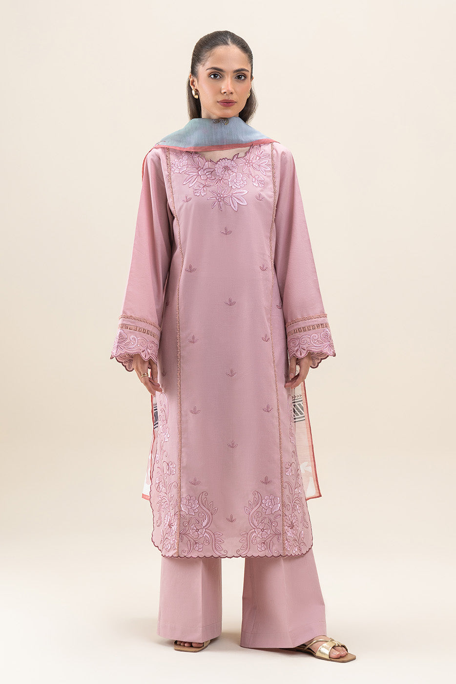 3 PIECE EMBROIDERED LAWN SUIT-PORCELAIN TALE (UNSTITCHED)