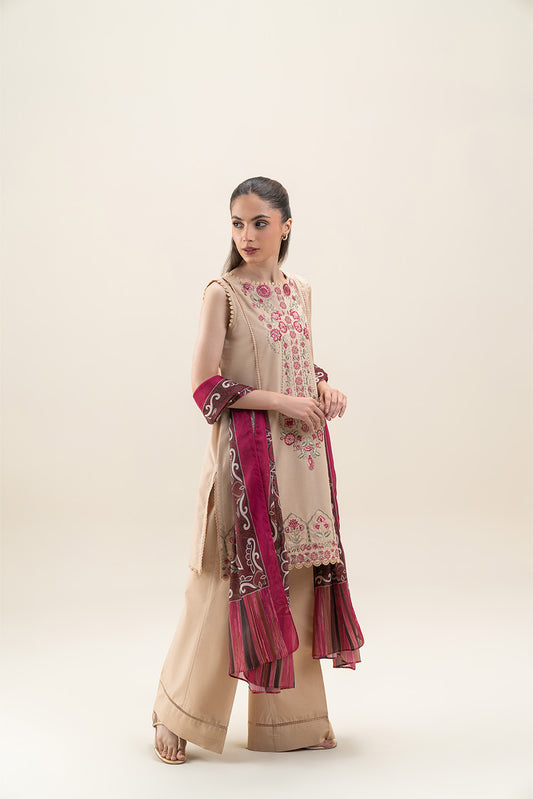 3 PIECE EMBROIDERED LAWN SUIT-GARNET FLO (UNSTITCHED)