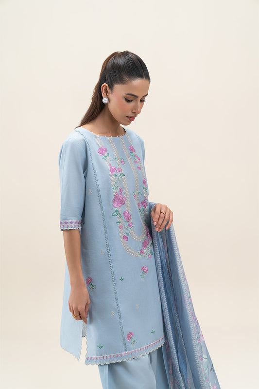 3 PIECE EMBROIDERED LAWN SUIT-CAROLINA BLUE (UNSTITCHED)
