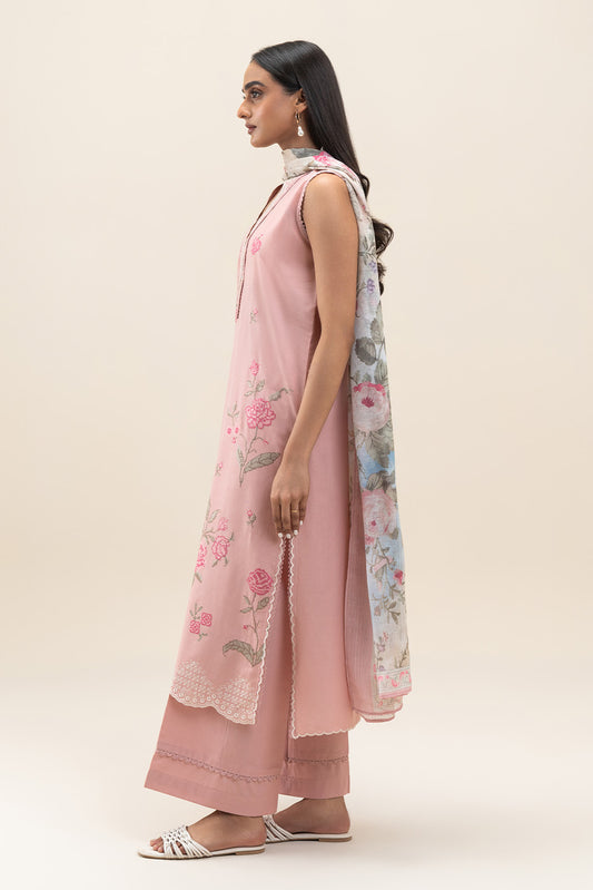 3 PIECE EMBROIDERED LAWN SUIT-FLORET PINK (UNSTITCHED)