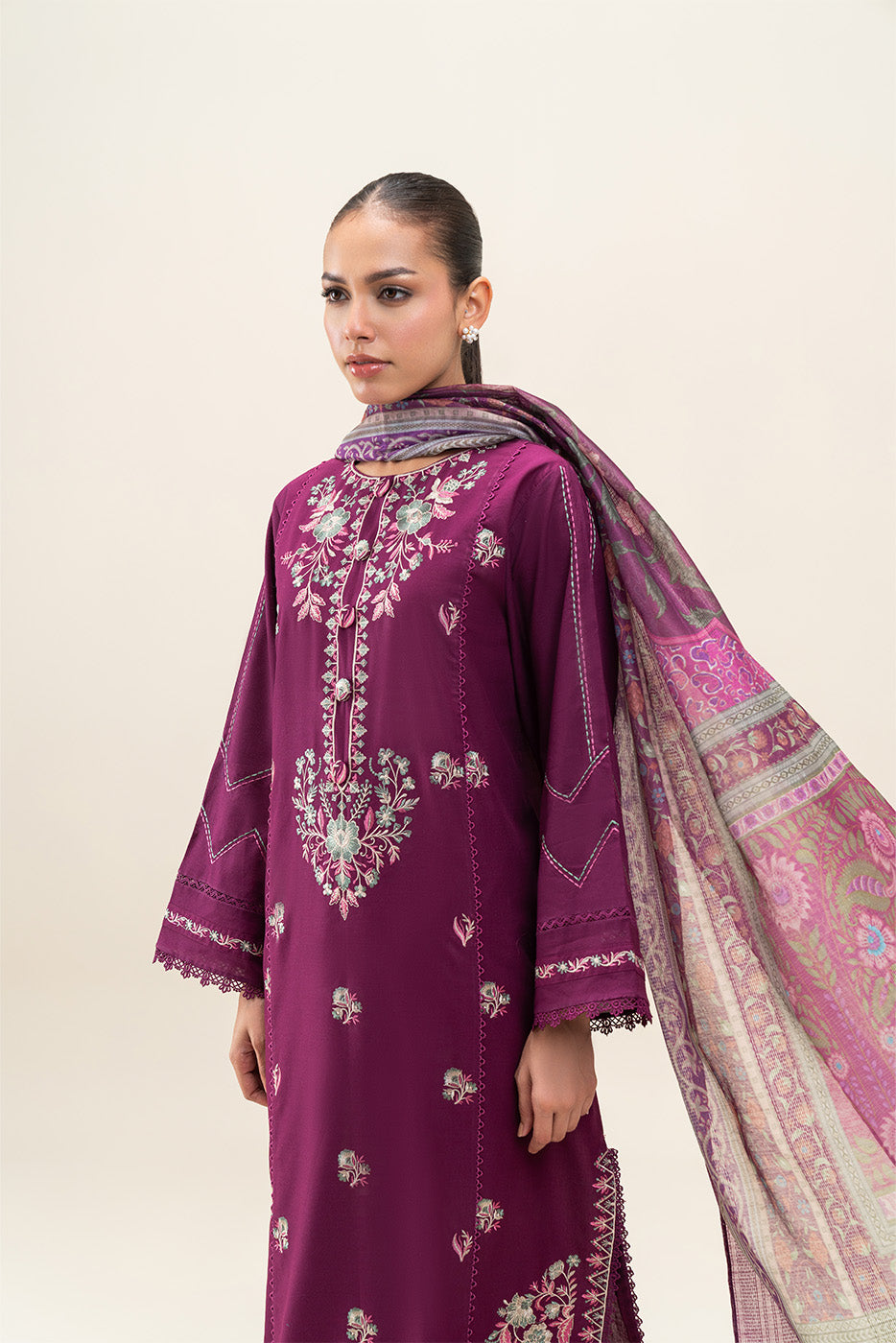 3 PIECE EMBROIDERED LAWN SUIT-MULBERRY STITCH (UNSTITCHED)
