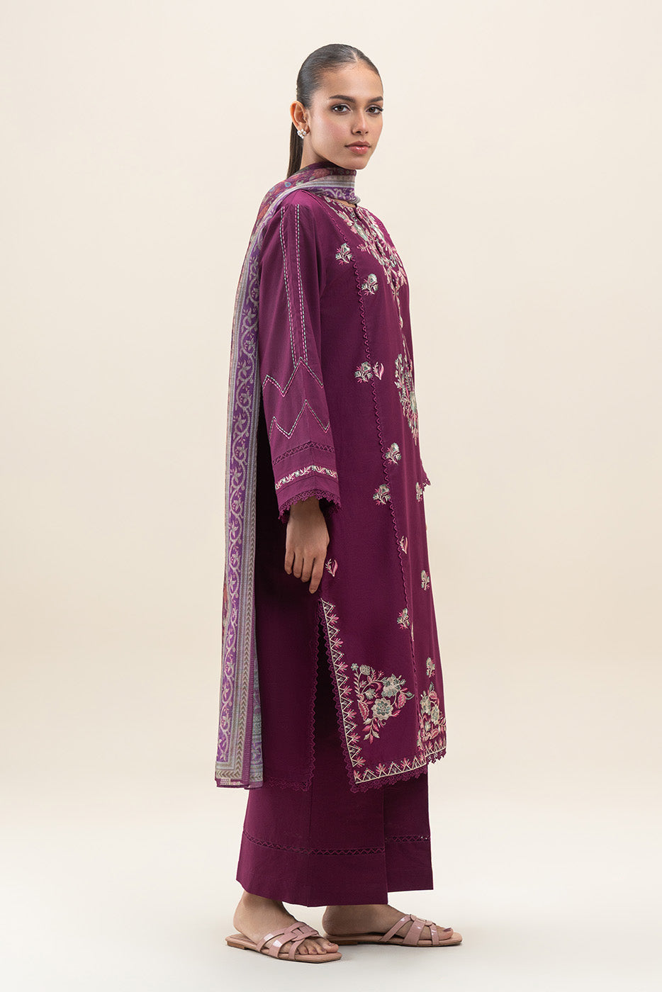 3 PIECE EMBROIDERED LAWN SUIT-MULBERRY STITCH (UNSTITCHED)