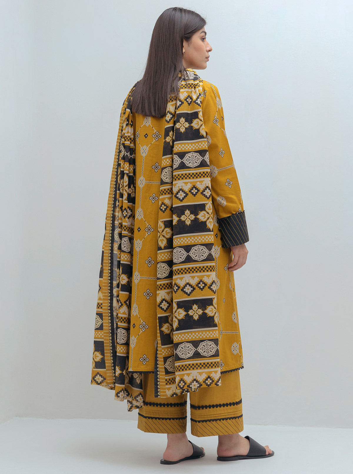 Radiant Mustard-Printed-3P MORBAGH SU_21   