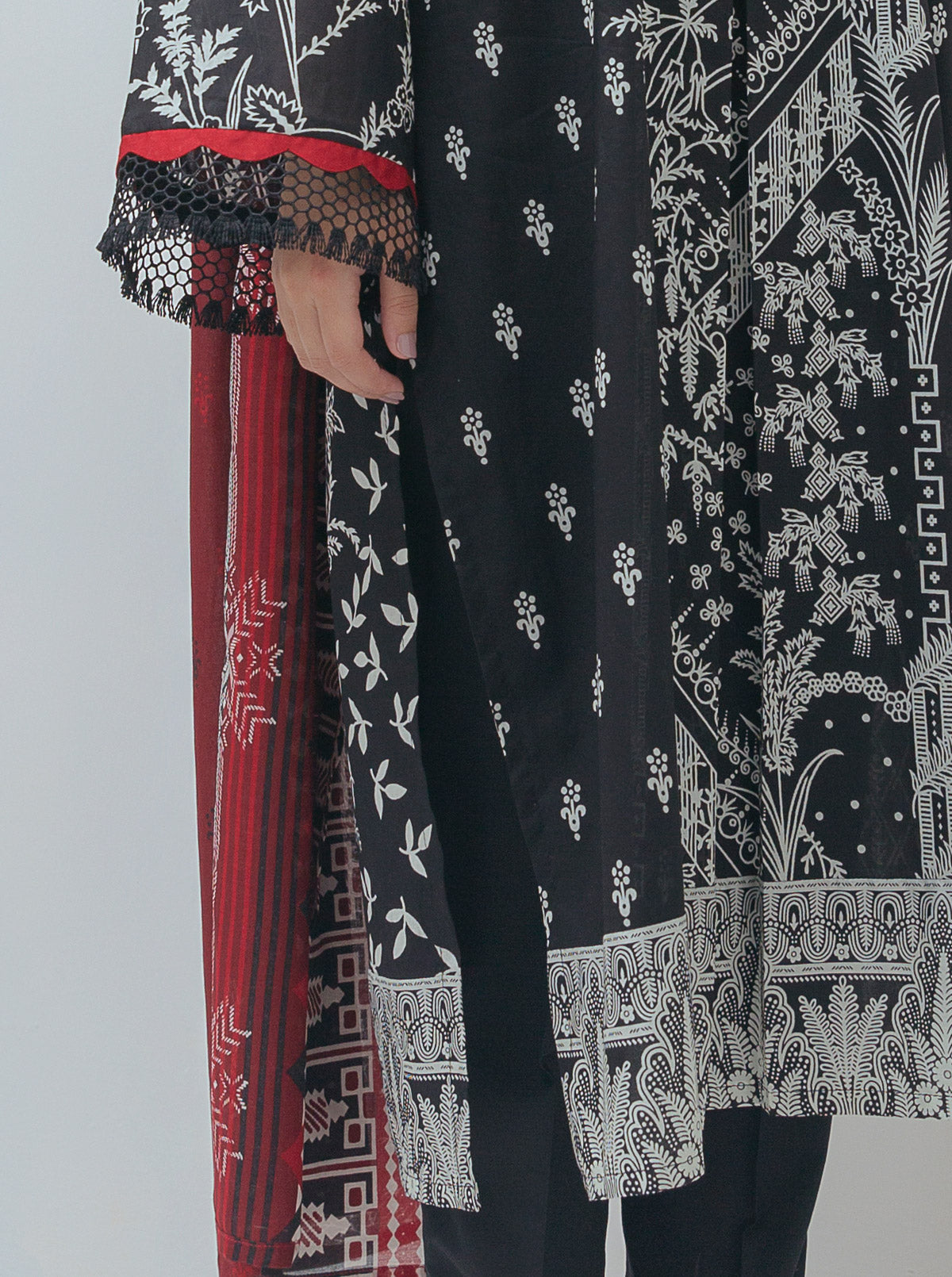 Botanical Black-Printed-3P MORBAGH SU_21   