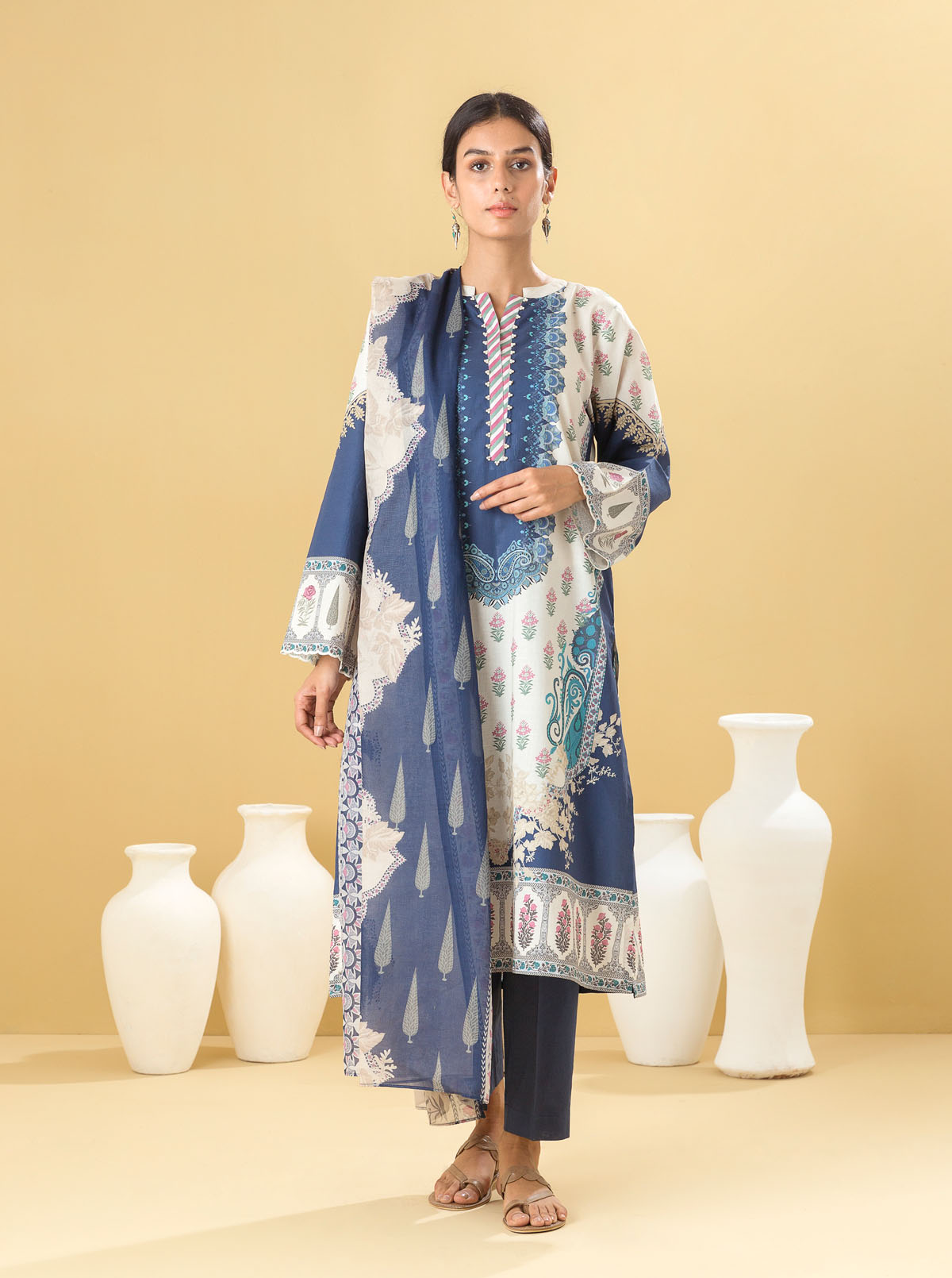 3 PIECE - PRINTED LAWN SUIT - ORIENTAL ESCAPE MORBAGH SU_22   