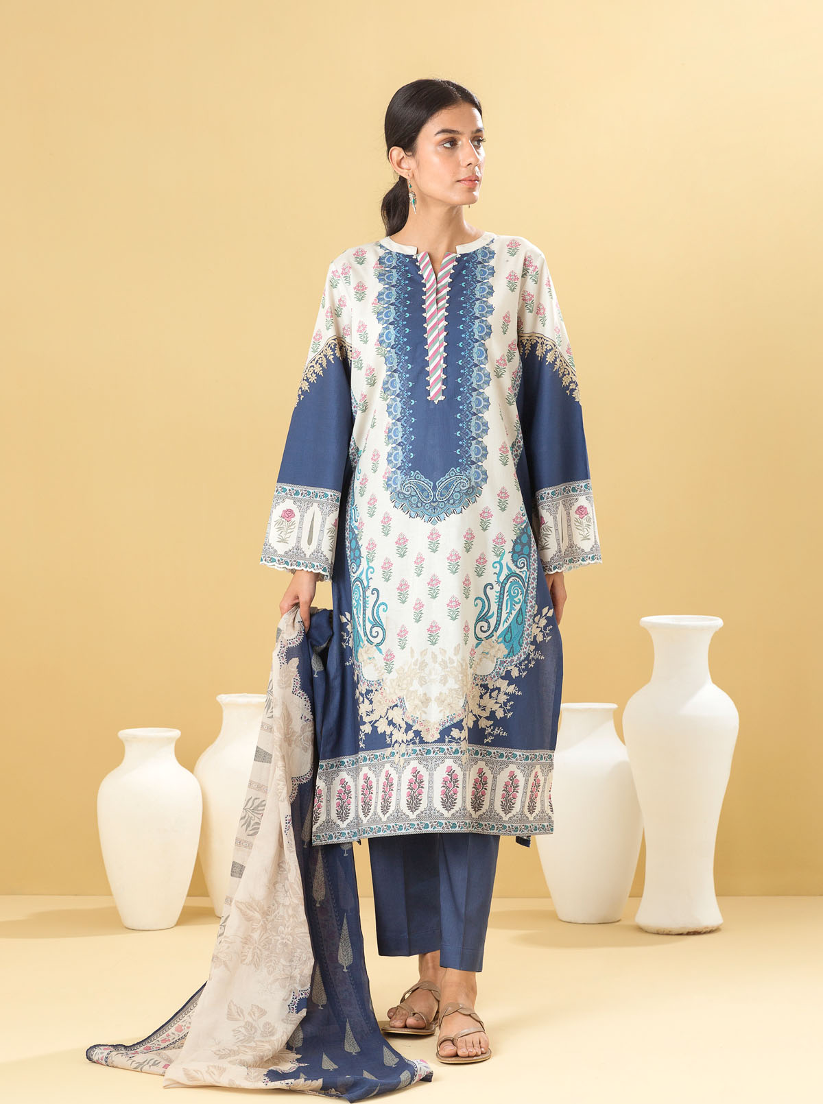 3 PIECE - PRINTED LAWN SUIT - ORIENTAL ESCAPE MORBAGH SU_22   