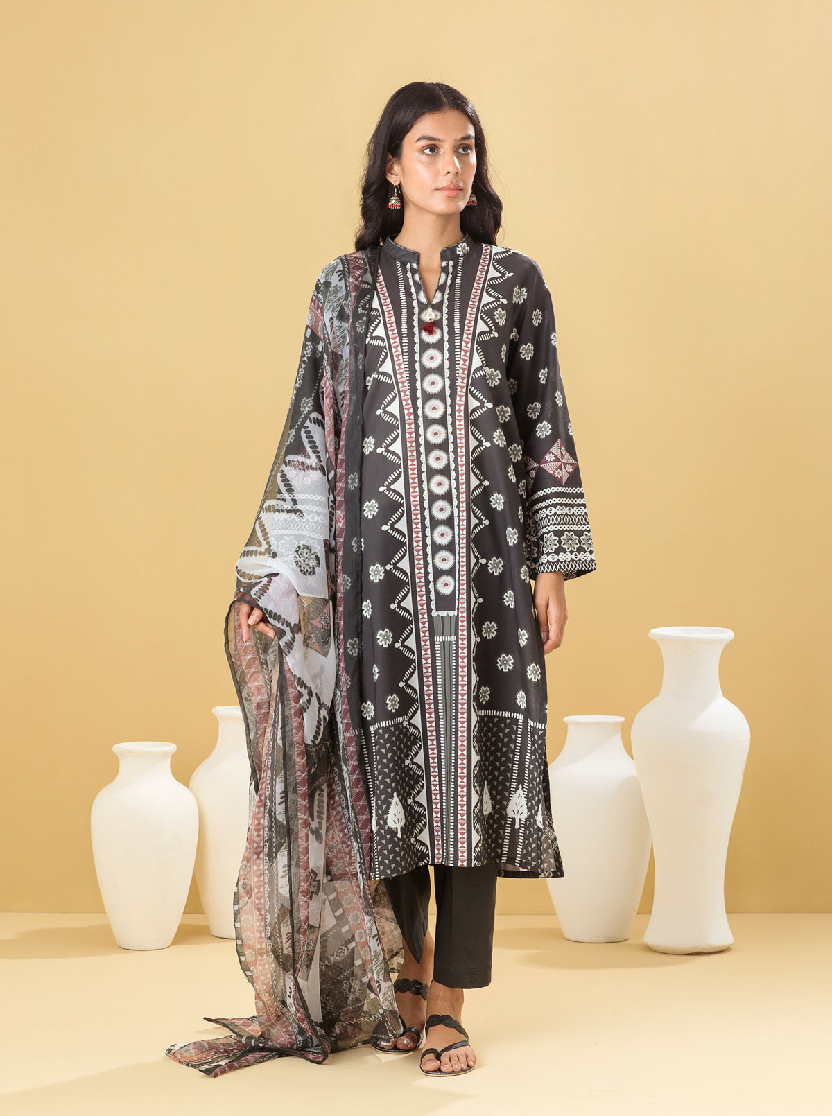 3 PIECE - PRINTED LAWN SUIT - NOIR HUES MORBAGH SU_22   