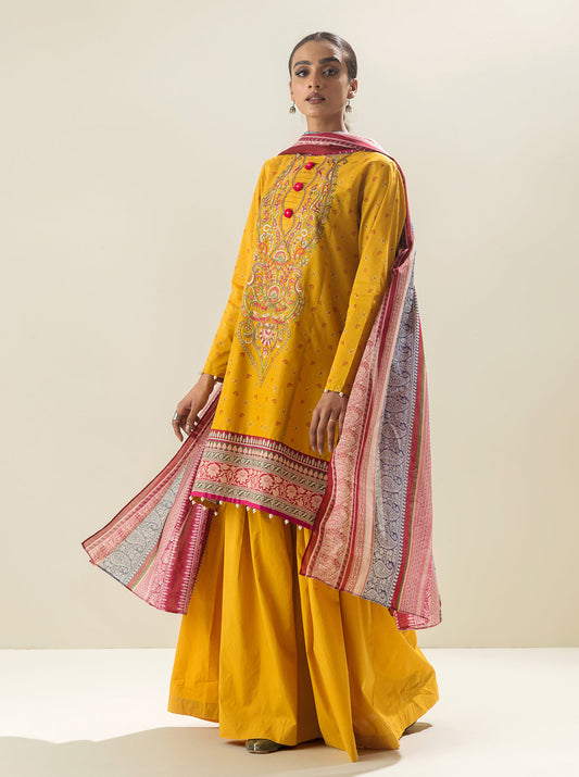 2 PIECE - EMBROIDERED LAWN SUIT - BLOOMING GOLD MORBAGH SU_23   