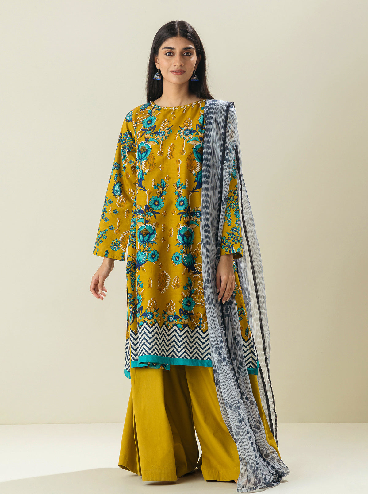 2 PIECE - PRINTED LAWN SUIT - PORCELAIN DREAMS MORBAGH SU_23   